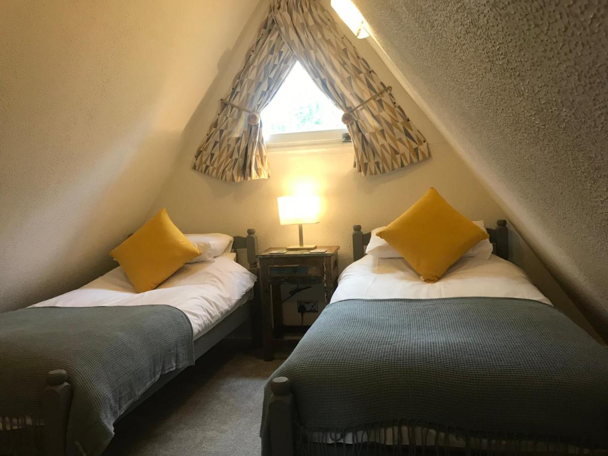 Chalet Foxes Sea Side Retreat Deluxe Is A Lovely Tucked Away On The Kent Coast Kingsdown (Deal)