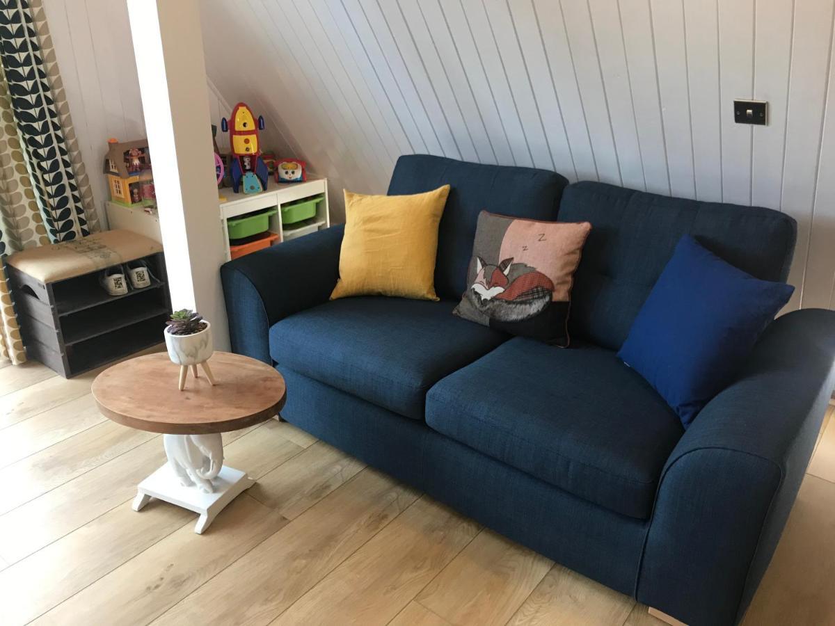 Foxes Sea Side Retreat Deluxe Is A Lovely Tucked Away On The Kent Coast Kingsdown (Deal)